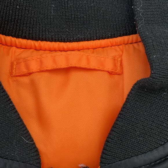 Alpha Industries Reversable Bomber Jacket - Picture 4 of 8